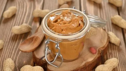 Peanut butter both supports weight gain and is good for health